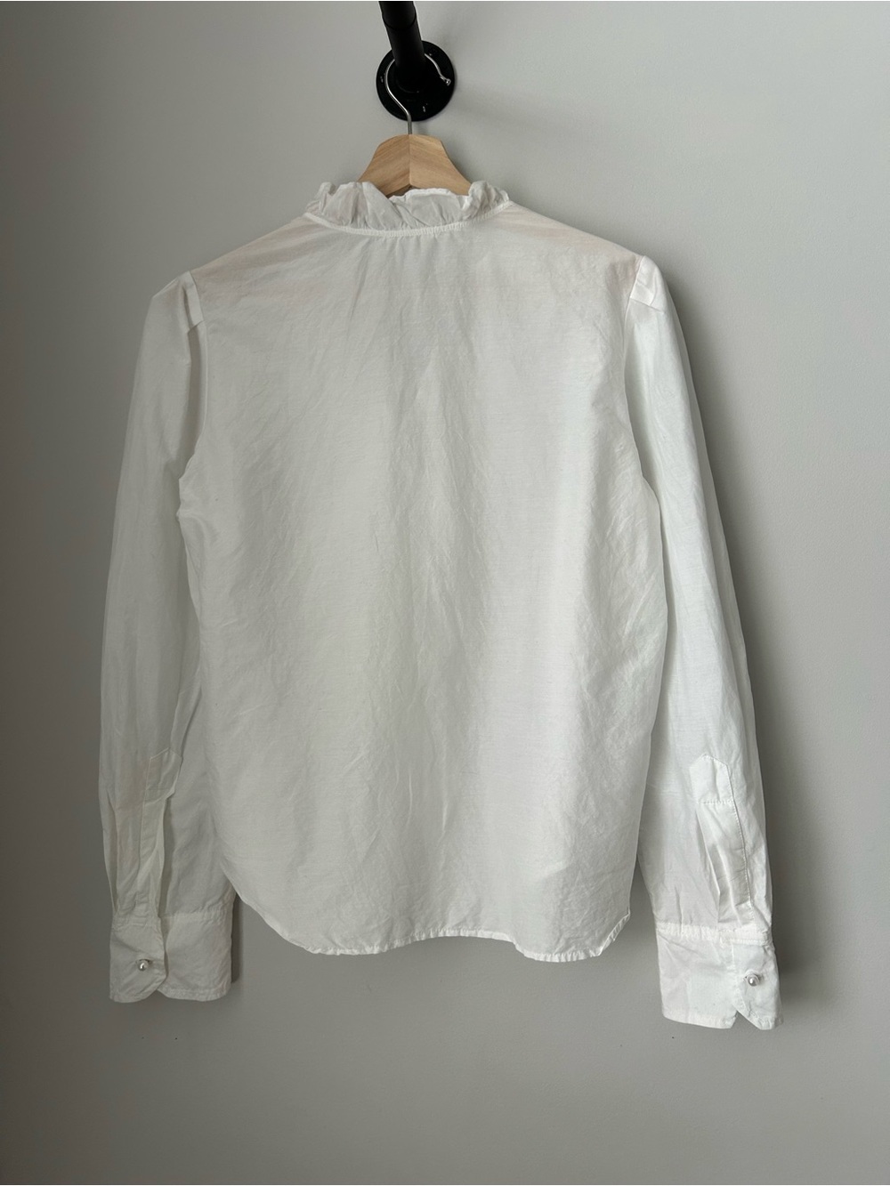 D’zzit Ruffle V-Neck Blouse - Picture 3 of 8